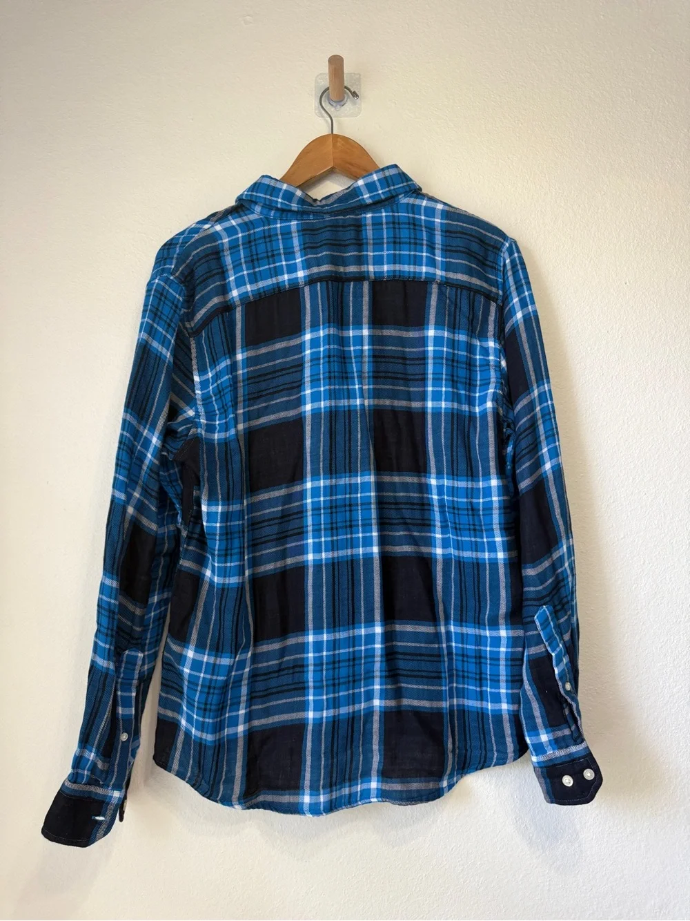 Banana Republic Untucked Slim Fit Blue Plaid Button-Down Shirt Medium NWT